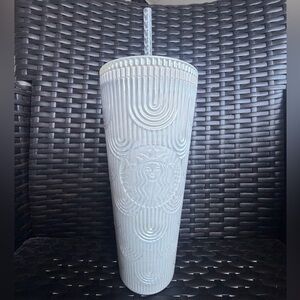 Starbucks 2023 Spring Pearl White 24oz Mermaid Venti Tumbler